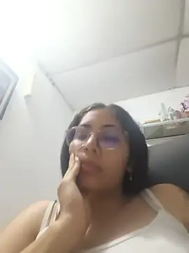 cristal adams11 online show from July 6, 2026, 5:04 am