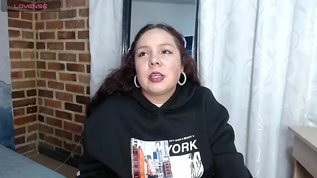 HannaRose- online show from March 19, 2026, 3:10 am