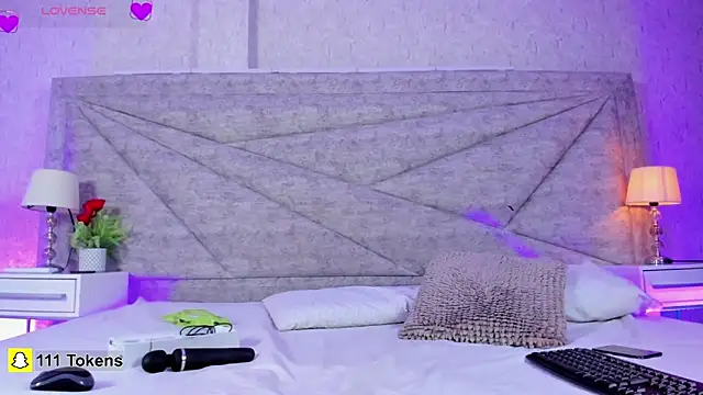 Snapshot of RousSweet- chatting on February 23, 2026, 9:12 pm RousSweet- online show from February 23, 2026, 9:12 pm