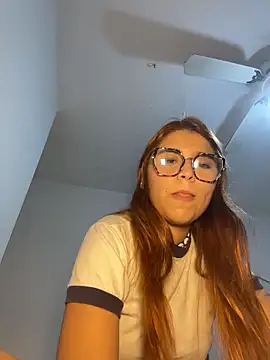 Snapshot of baddieasiantv chatting on February 1, 2026, 11:36 pm baddieasiantv online show from February 1, 2026, 11:36 pm