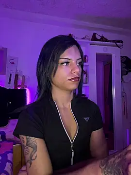 Snapshot of andyy_x chatting on June 27, 2026, 3:28 pm andyy x online show from June 27, 2026, 3:28 pm