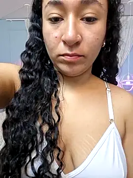 Dany Moon  online show from February 18, 2026, 3:24 am