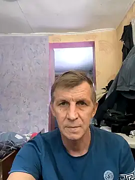 Snapshot of andrei73200 chatting on February 5, 2026, 4:33 pm andrei73200 online show from February 5, 2026, 4:33 pm