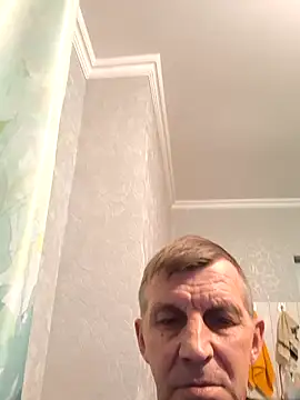 Snapshot of andrei73200 chatting on February 21, 2026, 3:02 pm andrei73200 online show from February 21, 2026, 3:02 pm