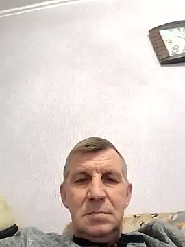 Snapshot of andrei73200 chatting on March 3, 2026, 5:41 pm andrei73200 online show from March 3, 2026, 5:41 pm