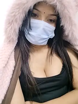 hotpooja1 online show from February 6, 2026, 12:15 am