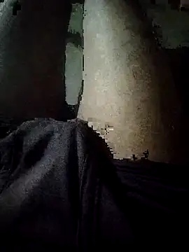 xx couple online show from February 18, 2026, 3:19 pm