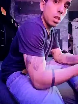 MRdxxx444 online show from March 12, 2026, 7:47 am