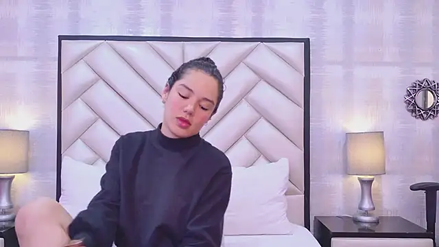 RoxanaAngel online show from February 24, 2026, 12:58 pm