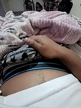 Snapshot of Charlyx-20 chatting on February 12, 2026, 2:01 pm Charlyx-20 online show from February 12, 2026, 2:01 pm