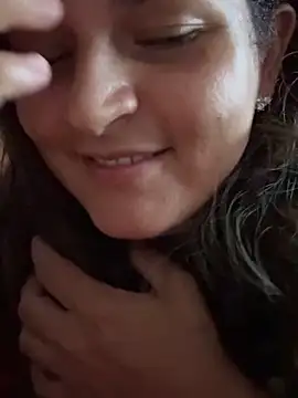 maryane2025 online show from February 11, 2026, 3:11 am