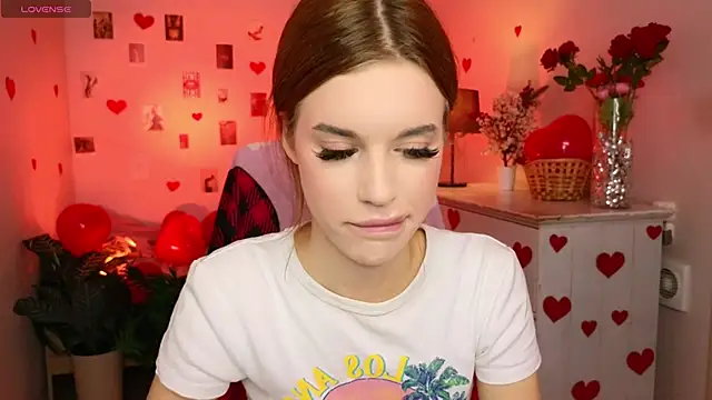 Snapshot of Anna_Lumina chatting on February 17, 2026, 8:59 pm Anna Lumina online show from February 17, 2026, 8:59 pm