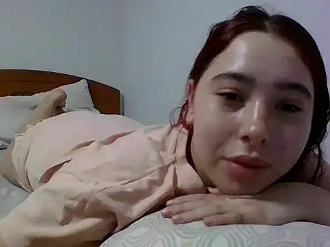 Anni 000 online show from February 23, 2026, 10:12 am