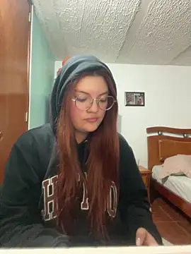 Vixroy7 online show from March 27, 2026, 12:05 am