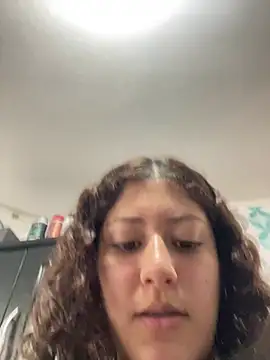 lizzy luminair online show from February 2, 2026, 5:11 pm