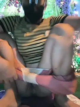 Pussy-xx online show from May 21, 2026, 12:39 am