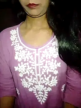 Snapshot of Ayesha_Khan1 chatting on May 11, 2026, 12:11 pm Ayesha Khan1 online show from May 11, 2026, 12:11 pm