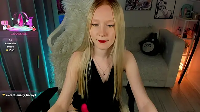 Sia Hart online show from March 28, 2026, 5:45 pm