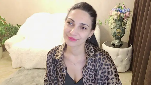 Snapshot of LovelyBeatrice chatting on March 1, 2026, 11:01 am LovelyBeatrice online show from March 1, 2026, 11:01 am