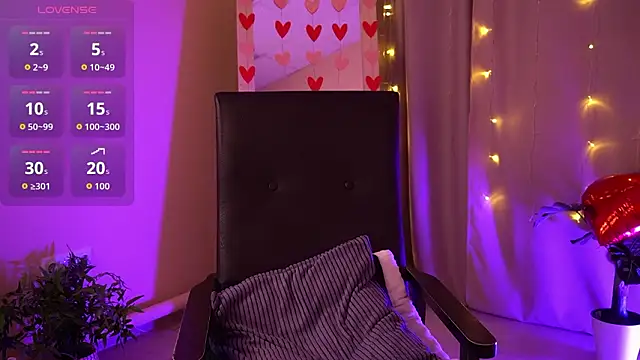 AmeliaWeells online show from February 12, 2026, 5:13 am