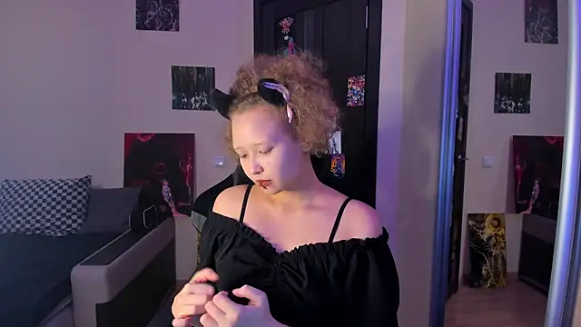 Senya Sol online show from March 25, 2026, 10:27 pm