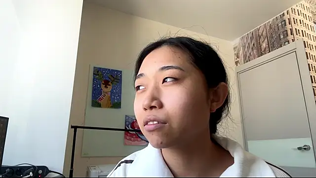 Snapshot of SweetMiaXO chatting on February 12, 2026, 3:34 am SweetMiaXO online show from February 12, 2026, 3:34 am