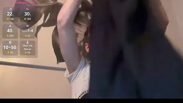 Snapshot of Gingerxl8 chatting on January 31, 2026, 8:40 pm Gingerxl8 online show from January 31, 2026, 8:40 pm