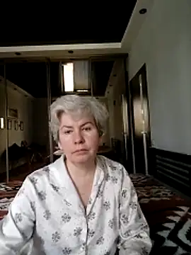 AvaSwan5354 online show from April 13, 2026, 9:37 am