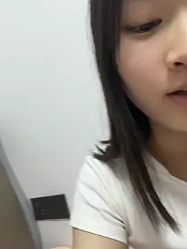 miaomiaou  online show from June 14, 2026, 4:53 pm
