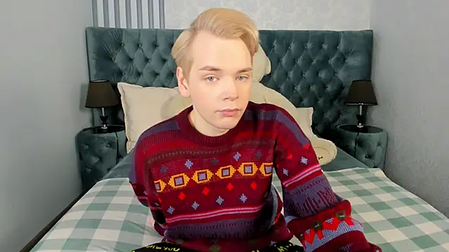 Snapshot of Je_Salvatore chatting on February 2, 2026, 7:51 am Je Salvatore online show from February 2, 2026, 7:51 am