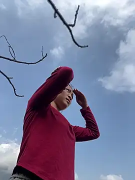 Snapshot of Lyn-be99 chatting on February 26, 2026, 3:49 am Lyn-be99 online show from February 26, 2026, 3:49 am