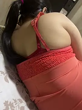 chublady online show from March 16, 2026, 10:19 am