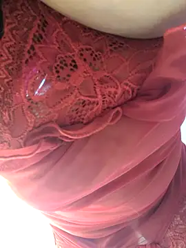 Scarlet curly8a online show from March 3, 2026, 9:04 am