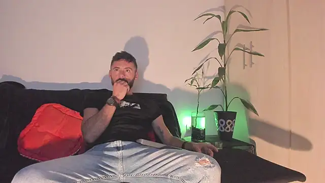 Erickpritz xh online show from April 16, 2026, 1:39 am