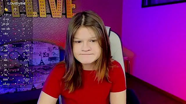 Snapshot of Lunatrend chatting on February 20, 2026, 6:10 am Lunatrend online show from February 20, 2026, 6:10 am