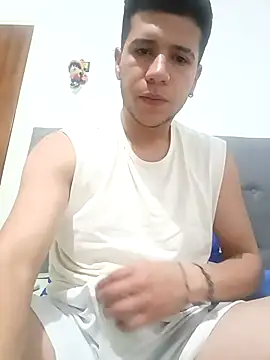 Andrew18ramirez online show from February 16, 2026, 5:58 am