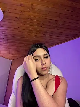 scarlett pinkk1 online show from February 11, 2026, 5:01 am