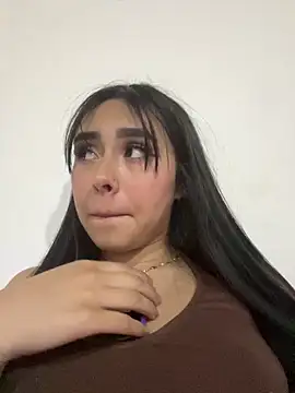 scarlett pinkk1 online show from February 18, 2026, 4:08 am