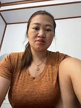 Snapshot of Puka2001 chatting on February 27, 2026, 3:28 am Puka2001 online show from February 27, 2026, 3:28 am