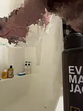 Snapshot of Six3six chatting on February 10, 2026, 2:04 am Six3six online show from February 10, 2026, 2:04 am