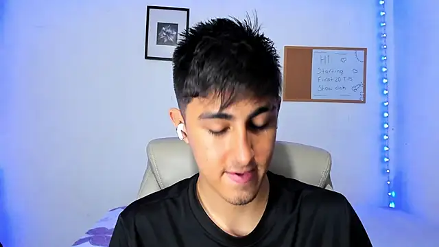 babyted272 online show from March 20, 2026, 10:09 am