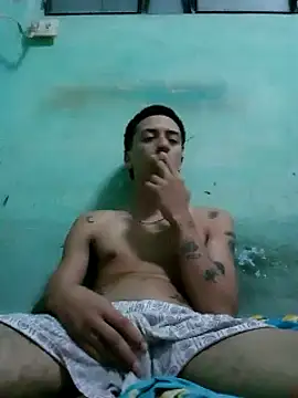 Snapshot of Briancuba chatting on February 22, 2026, 12:01 am Briancuba online show from February 22, 2026, 12:01 am