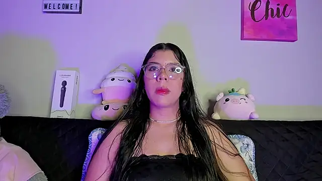 ViolettM online show from March 11, 2026, 5:35 am