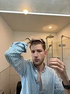 YoungSkinnyBoy20 online show from March 14, 2026, 12:54 pm