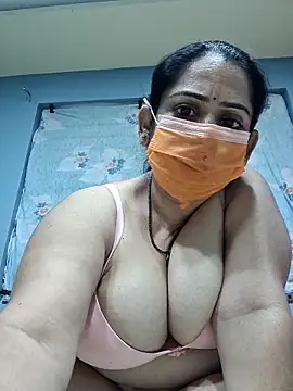 Snapshot of diyam4002 chatting on February 20, 2026, 9:32 am diyam4002 online show from February 20, 2026, 9:32 am