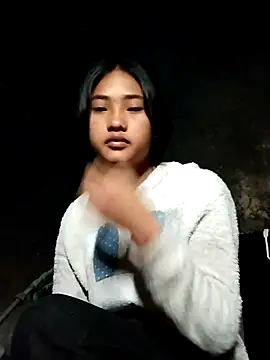 Snapshot of Hoa-tuylip chatting on February 11, 2026, 10:59 pm Hoa-tuylip online show from February 11, 2026, 10:59 pm