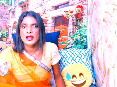 spicybarbie online show from February 15, 2026, 5:09 pm