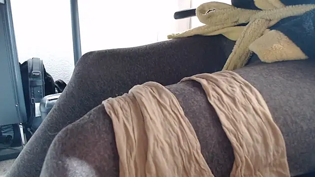 Nylonplay1 online show from April 6, 2026, 7:31 am