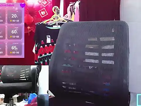 Snapshot of song_ngan chatting on February 18, 2026, 3:13 am song ngan online show from February 18, 2026, 3:13 am