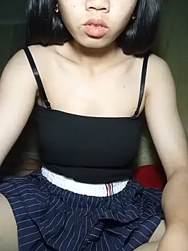derylove  online show from May 24, 2026, 1:43 am